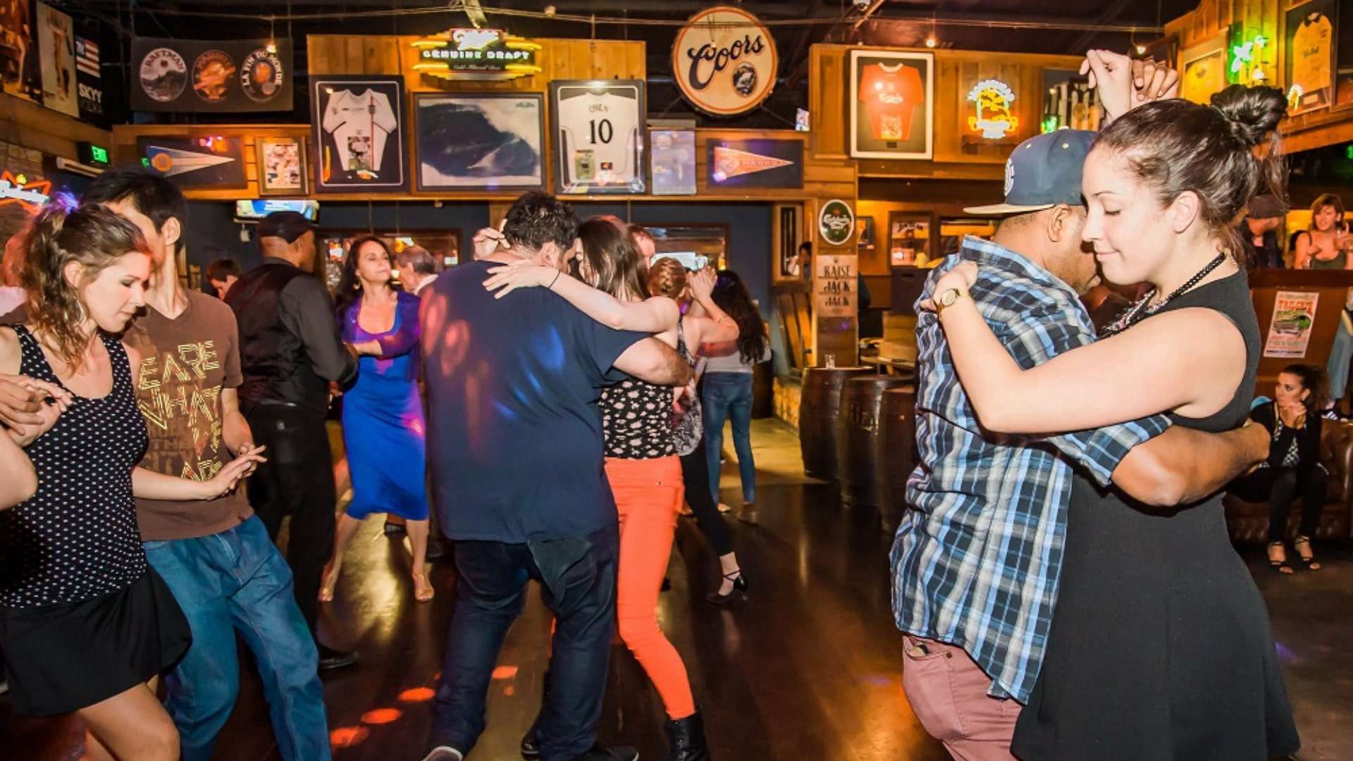 Your Guide to Perth Nightlife: Best Bars and Clubs [2026]