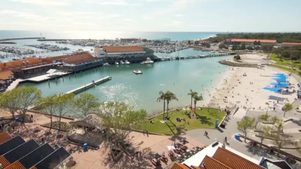 Hillarys